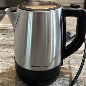 Hamilton Beach Electric Kettle in Silver and Black